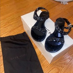 Givenchy Black Rubber Chain Sandals Size 38 ( US 8 In Women’s )